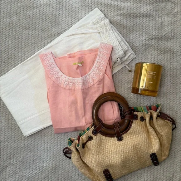 Gianni Bini Light Pink Sleeveless Blouse with Embroidered Neckline - Picture 3 of 3